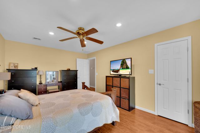 822 Prospect Avenue, Union Beach, NJ 07735