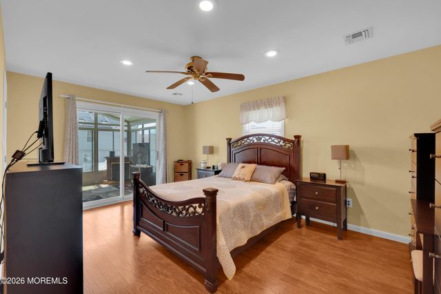 822 Prospect Avenue, Union Beach, NJ 07735