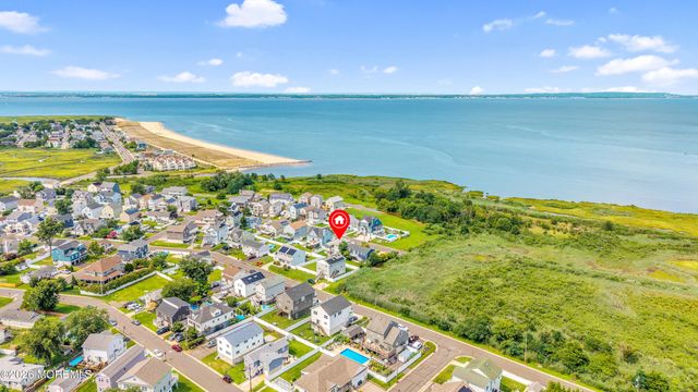 822 Prospect Avenue, Union Beach, NJ 07735