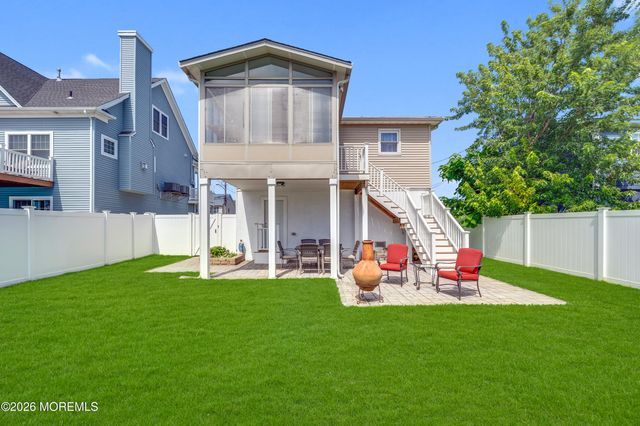 822 Prospect Avenue, Union Beach, NJ 07735