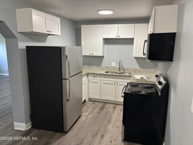 2739 KING COLE Drive, Jacksonville, FL 32209