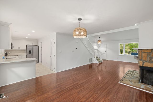 901 Bridge Way, Raleigh, NC 27615