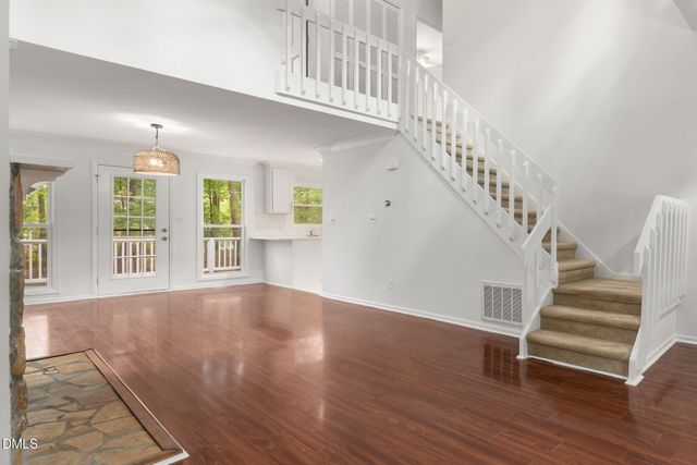 901 Bridge Way, Raleigh, NC 27615