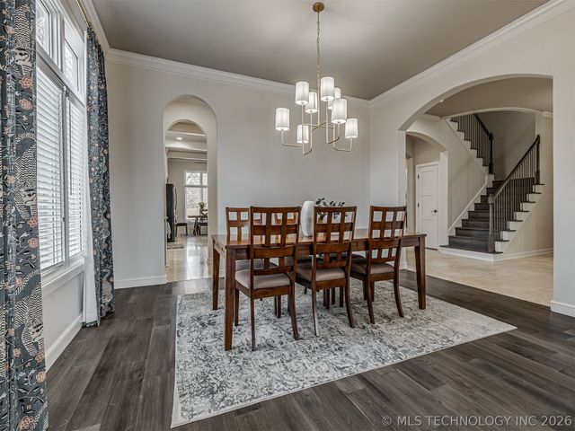 3661 S Lewis Avenue, Tulsa, OK 74105