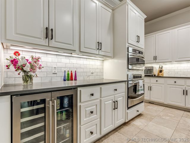3661 S Lewis Avenue, Tulsa, OK 74105