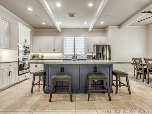 3661 S Lewis Avenue, Tulsa, OK 74105
