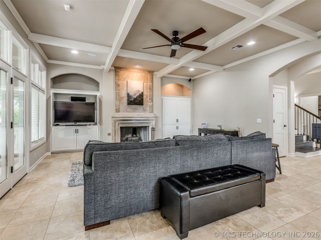 3661 S Lewis Avenue, Tulsa, OK 74105