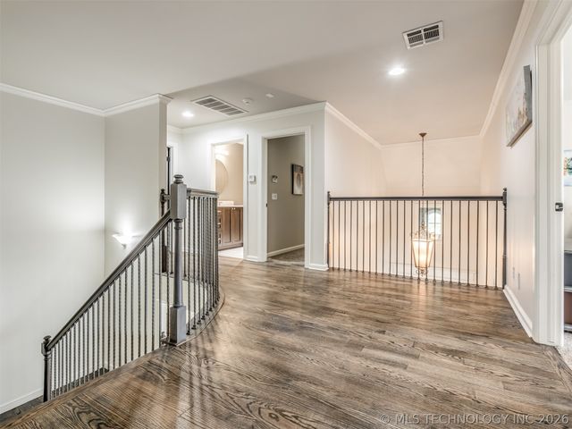 3661 S Lewis Avenue, Tulsa, OK 74105