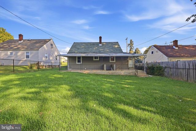 1815 W DUTTON MILL RD, Aston, PA 19014