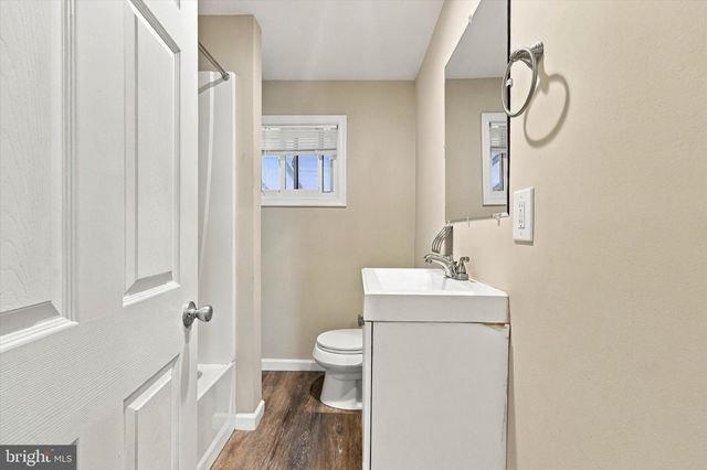 1815 W DUTTON MILL RD, Aston, PA 19014