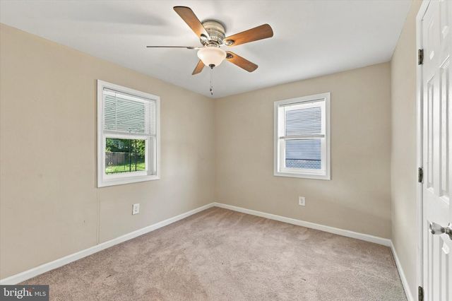 1815 W DUTTON MILL RD, Aston, PA 19014