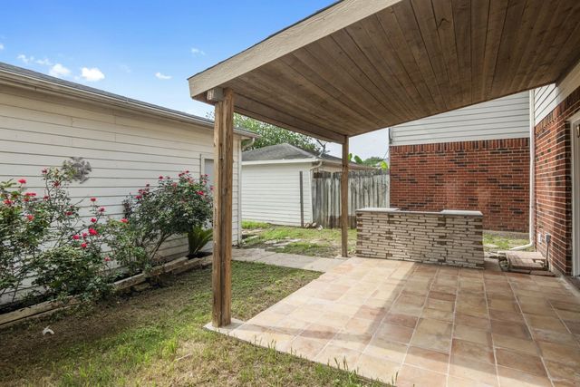8606 Prima Street, Houston, TX 77083