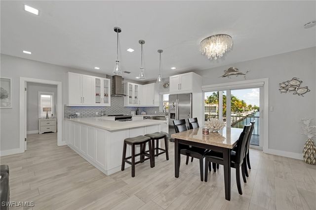 141 El Capitan DR, Islamorada, FL 33036