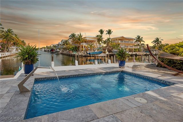 141 El Capitan DR, Islamorada, FL 33036