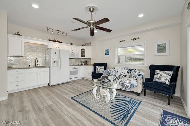 141 El Capitan DR, Islamorada, FL 33036