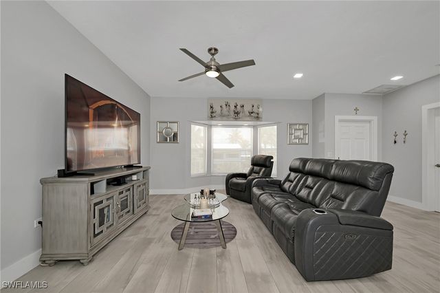 141 El Capitan DR, Islamorada, FL 33036