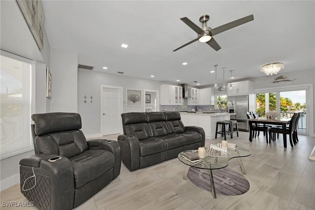 141 El Capitan DR, Islamorada, FL 33036