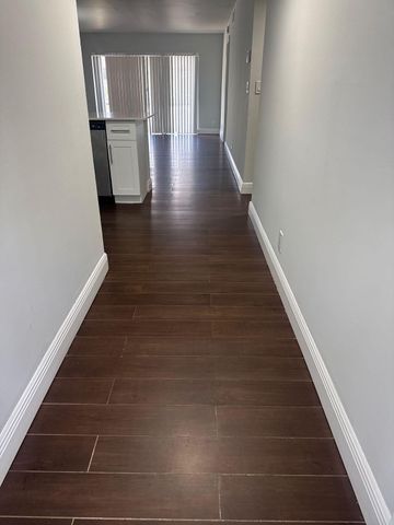 4885 LAKE ARJARO Drive 4819, West Palm Beach, FL 33407