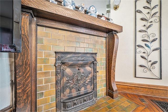 31 E Monroe (24 Hwy) Street, Buckner, MO 64016