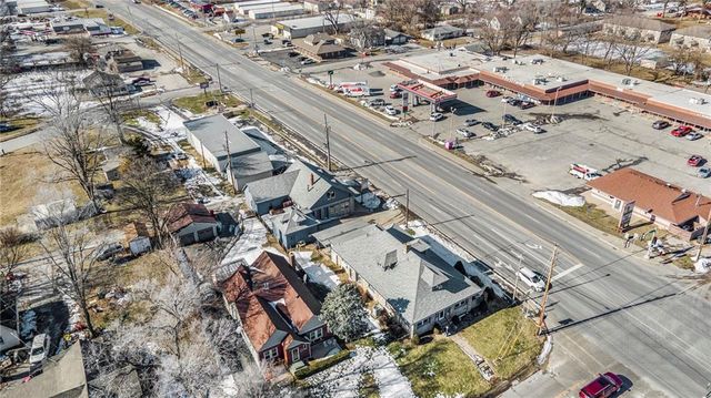 31 E Monroe (24 Hwy) Street, Buckner, MO 64016