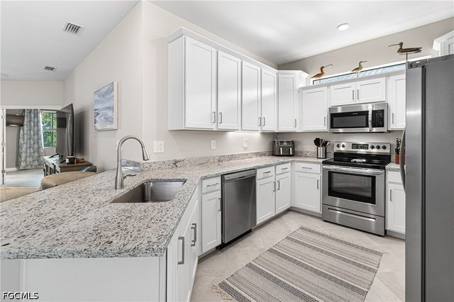 14028 Hunter Oak DR, Fort Myers, FL 33913