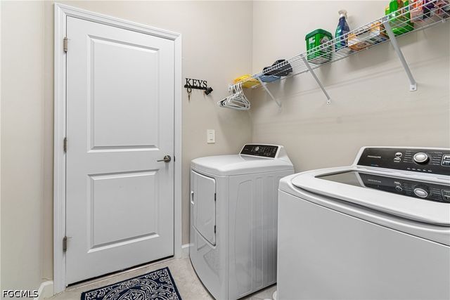 14028 Hunter Oak DR, Fort Myers, FL 33913