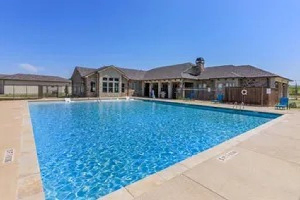 2991 Lakeside Drive, Midlothian, TX 76065