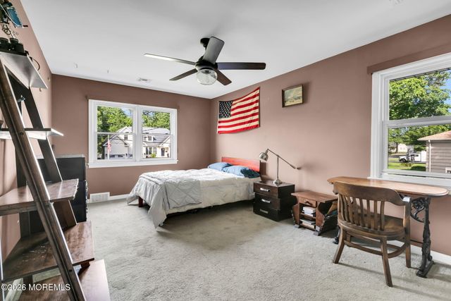 46 Oaklawn Road, Fair Haven, NJ 07704