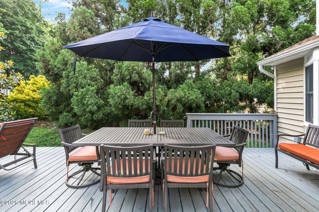 46 Oaklawn Road, Fair Haven, NJ 07704
