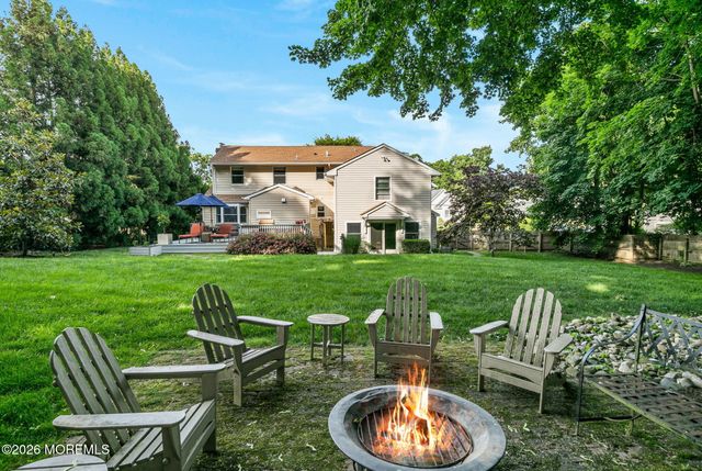 46 Oaklawn Road, Fair Haven, NJ 07704