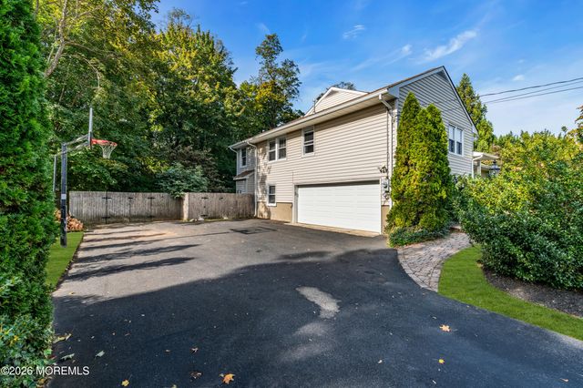 46 Oaklawn Road, Fair Haven, NJ 07704