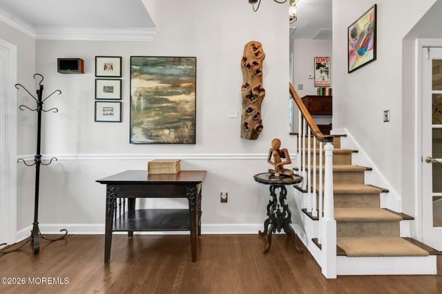 46 Oaklawn Road, Fair Haven, NJ 07704