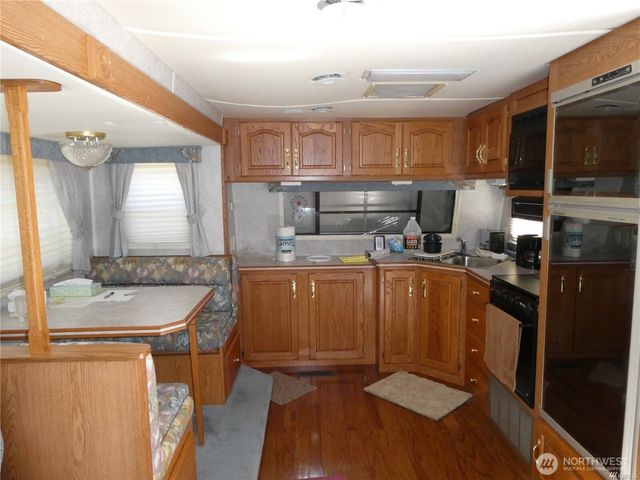 831 Horse Heaven Road, Cle Elum, WA 98922