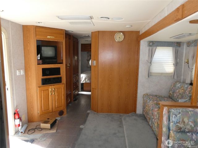 831 Horse Heaven Road, Cle Elum, WA 98922