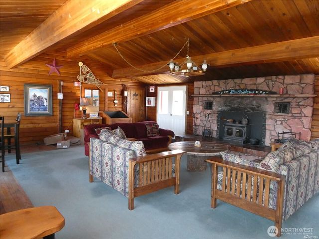 831 Horse Heaven Road, Cle Elum, WA 98922