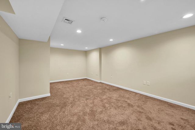 1044 E ACADEMY AVE, Glenolden, PA 19036
