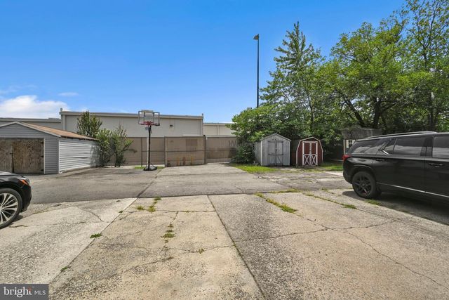 1044 E ACADEMY AVE, Glenolden, PA 19036