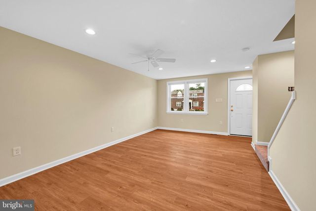 1044 E ACADEMY AVE, Glenolden, PA 19036