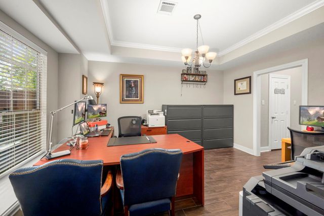 6811 Cypresswood Manor Street, Spring, TX 77379