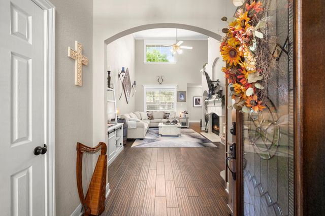 6811 Cypresswood Manor Street, Spring, TX 77379