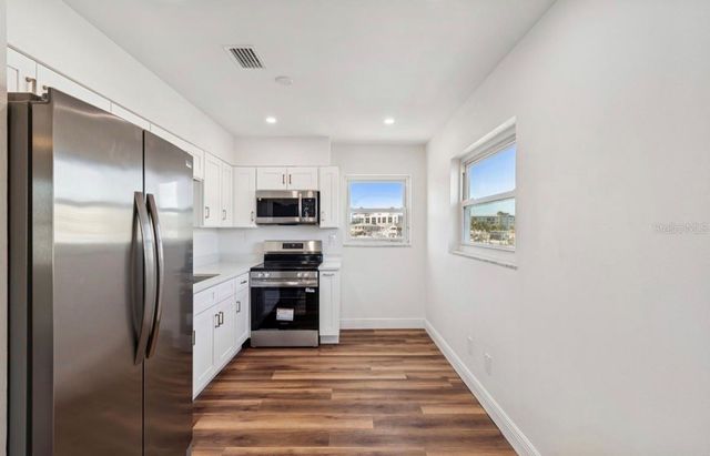 14919 N BAYSHORE DRIVE, Madeira Beach, FL 33708