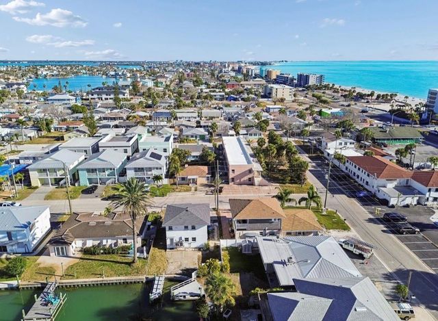 14919 N BAYSHORE DRIVE, Madeira Beach, FL 33708