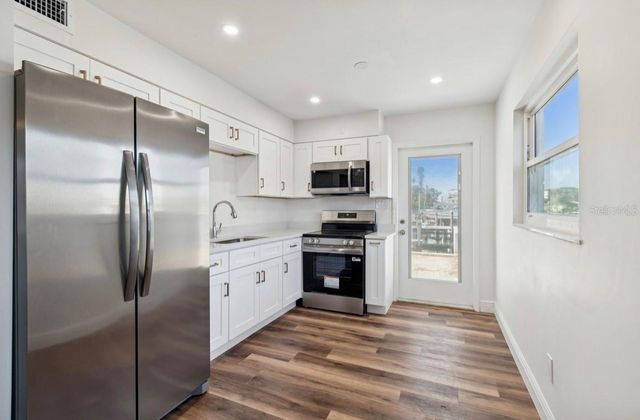 14919 N BAYSHORE DRIVE, Madeira Beach, FL 33708