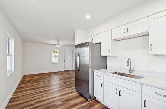 14919 N BAYSHORE DRIVE, Madeira Beach, FL 33708