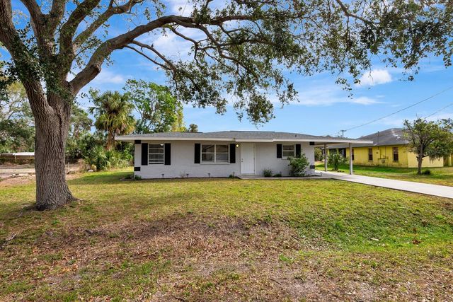 1712 3RD AVENUE E, Palmetto, FL 34221