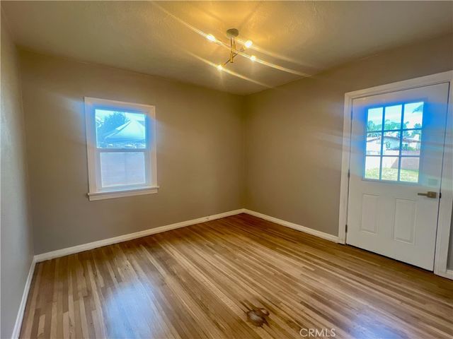 1135 S Birch, Santa Ana, CA 92707