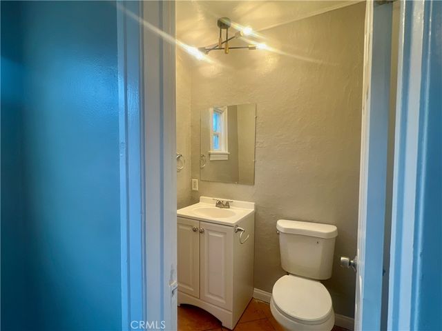 1135 S Birch, Santa Ana, CA 92707