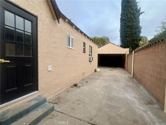1135 S Birch, Santa Ana, CA 92707