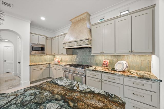 4811 Braesvalley Drive, Houston, TX 77096