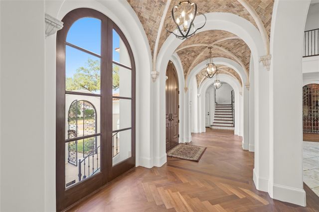 4811 Braesvalley Drive, Houston, TX 77096